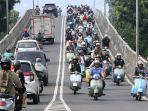 20250313_GANI_Vespa_60S_06.jpg