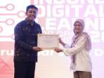 2Narasumber-Antonius-Dimas-SPd-Gr-Kiri-dan.jpg