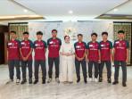 8-Penerima-Beasiswa-Sepak-Bola.jpg