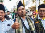Akbar-tengah-santri-dari-Indramayu_Hari-Santri-Nasional.jpg