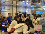 Bobotoh-padati-kawasan-bioskop-untuk-nobar-Persib-vs.jpg