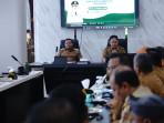 Bupati-Sumedang-Dony-Ahmad-Munir-saat-Rapat-Koordinasi-Pengawasan-Daerah-Tahun-2025.jpg