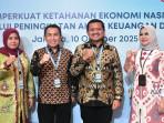 Bupati-Sumedang-Dony-Ahmad-Munir-usai-menerima-penghargaana-Tim-Percepatan-Akses.jpg