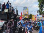 Buruh-dari-berbagai-elemen-di-Kabupaten-Purwakarta-UMK.jpg
