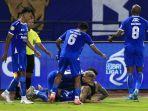 Ciro-Alves-merayakan-golnya-pada-laga-Persib-Bandung-vs-PSM-Makassar-2.jpg