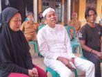 Dedi-Mulyadi-bertakziah-ke-rumah-duka-Raka-Komara-subang.jpg
