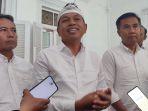 Dedi-Mulyadi-saat-diwawancarai-bersama-Penjabat-Gubernur.jpg