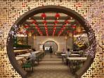 Desain-restoran-yang-mengusung-konsep-Story-of-Lampion-Nusantara.jpg