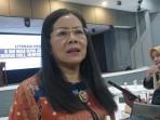 Dewan-Pers-Rosarita-Niken-Widiastuti-saat-ditemui-seusai-diskusi-Literasi.jpg