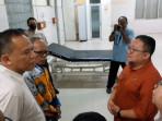 Direktur-Utama-RSUD-dr-Soekardjo-Budi-Trimadi-kanan.jpg