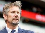 Edwin-van-der-Sar-mantan-kiper-Ajax-Amsterdam-dan-Manchester-United.jpg