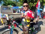 Fun-Bike-Indomaret-2024-yang-mengambil-haris-start-dan-finis-di-Lapangan-Tegallega.jpg