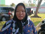 Ibu-dari-pelajar-yang-dibacok.jpg