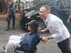 Iwan-Bule-Nyawalan-Ajak-Solihin-GP-Liburan-Tipis-tipis-ke-Ciater-Santap-Spesial-di-RM-Asep-Stroberi.jpg