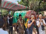 Jenazah-Pasutri-Tewas-Ditabrak-Truk-di-Banyuasin-Sumsel.jpg