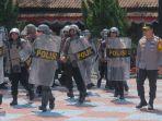Kapolres-Subang-AKBP-Ariek-Indra-Sentanu-pimpin-latihan-dalmas.jpg