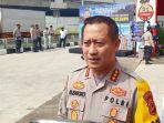Kapolresta-Bandung-Kombes-Pol-Kusworo-Wibowo-di-Pos-Terpadu-Cileunyi.jpg