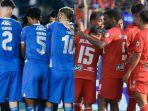 Kolase-foto-skuad-Persib-Bandung-kiri-dan-Semen-Padang-kanan.jpg