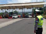 Kondisi-Gerbang-Tol-Cileunyi-Kabupaten-Bandung-Minggu-1642023.jpg