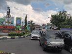 Kondisi-arus-lalu-lintas-di-Bundaran-Tarogong-Kabupaten-Garut-ds.jpg