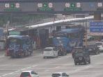 Kondisi-arus-lalu-lintas-di-GT-Cikampek-Utama-mudik.jpg