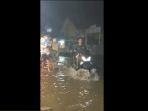 Kondisi-banjir-rob-yang-merendam-pemukiman-warga-166.jpg