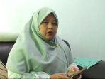 Koordinator-Divisi-SDM-Sosialisasi-dan-Parmas-KPU-Kabupaten-Indramayu-Munawaroh-Jumat.jpg