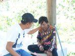 Kuliahkan-Anak-hingga-Jadi-Bidan-di-Jepang-dari-Ternak-tapi-Muchtar-Ikhlas-Domba-Dimangsa-Macan.jpg