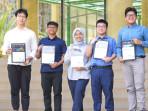 Lima-mahasiswa-FK-Unpad-yang-tergabung-dalam-Tim-Tahu-Sumedang-raih-prestasi.jpg