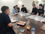 M-Rasyid-Rajasa-kolaborasi-dengan-Nurman-Farieka-Ramdhani-owner-HIRK.jpg