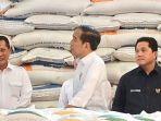 Menteri-BUMN-Erick-Thohir-melakukan-peninjauan-gudang-Perum-Bulog.jpg