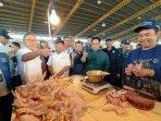 Menteri-Perdagangan-Zulkifli-Hasan-menunjuk-saat-berada.jpg