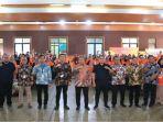 PJ-Bupati-Sumedang-Bapak-didampingi-Branch-Manager-Indomaret-cabang-Cirebon.jpg