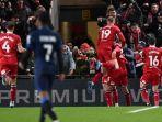 Para-pemain-Middlesbrough-merayakan-gol-ke-gawang-Chelsea.jpg
