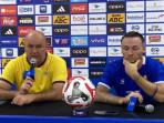 Pelatih-Persib-Bandung-Bojan-Hodak-dan-kapten-tim-Marc-Klok.jpg