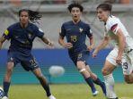 Pemain-timnas-U17-Amerika-Serikat-Paulo-Rudisill-kanan.jpg