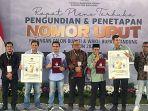 Pengundian-nomor-urut-untuk-pasangan-calon-Bupati-Bandung-1211.jpg