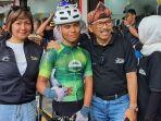 Penjabat-Bupati-Kuningan-R-Iip-Hidajat-tour-de-linggarjati-M-Azil-di-Jalan-Siliwangi.jpg