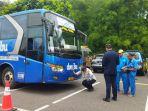Petugas-Dinas-Perhubungan-KBB-saat-melakukan-Ramp-Check.jpg