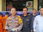 Polsek-Cicendo-ungkap-kasus-tipu-gelap-satu-unit-mobil-rentalSenin-1032025.jpg