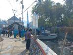 Proses-pembersihan-Sungai-Cipalabuan-yang-dipenuhi-sampah-Jumat-1882023.jpg