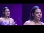 Raisa-menyampaikan-pidato-saat-menang-AMI-Awards-curi-perhatian.jpg