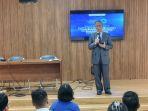 Disambangi bluChamp Special Campus Session, Rektor UK Maranatha Ajak Mahasiswa Kenali Dunia Usaha
