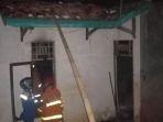 Rumah-di-Kecamatan-Cisaga-Kabupaten-Ciamis-terbakar-Kamis-14122022.jpg