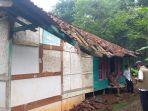 Rumah-warga-di-Dusun-Pasirdatar-Baregbeg-Kabupaten-Ciamis.jpg