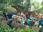 Saluran-irigasi-di-KBB-longsor-Jumat-20102023.jpg