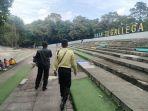 Sejumlah-pengunjung-tengah-mencari-koin-jagat-di-taman-Tegalega-Kota-Bandung.jpg