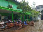 Sekolah-Darussurur-Cimahi-terendam-banjir.jpg