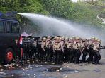 Simulasi-pengamanan-Pilkada-serentak-2024-di-Kabupaten-Ciamis.jpg