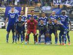 jabar/Skuad-Persib-Bandung-berpose-vs-Persija-Jakarta-di-Stadion-GBLA-Rabu-1112023.jpg